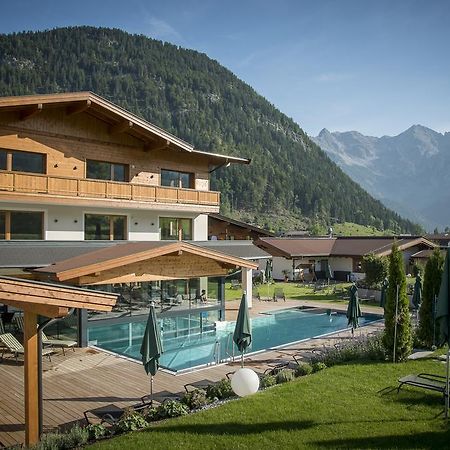 Hotel Kitzspitz Sankt Jakob in Haus Exterior foto
